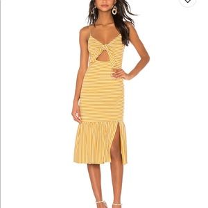 Saylor Dorris dress in Mustard size medium